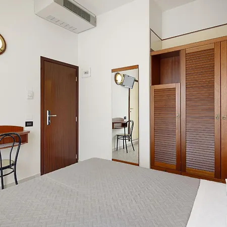 Avana 3* Riccione
