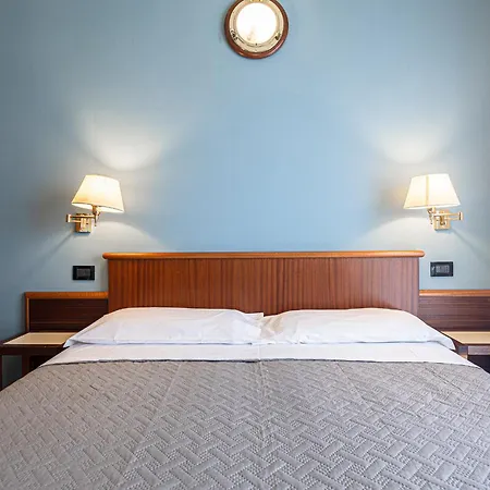 Avana Hotel 3*